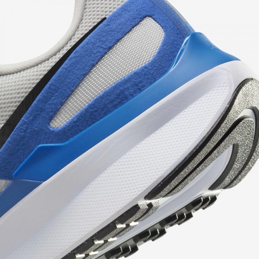 Air Zoom Structure 25