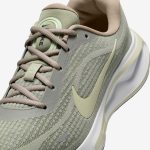 Nike Journey Run